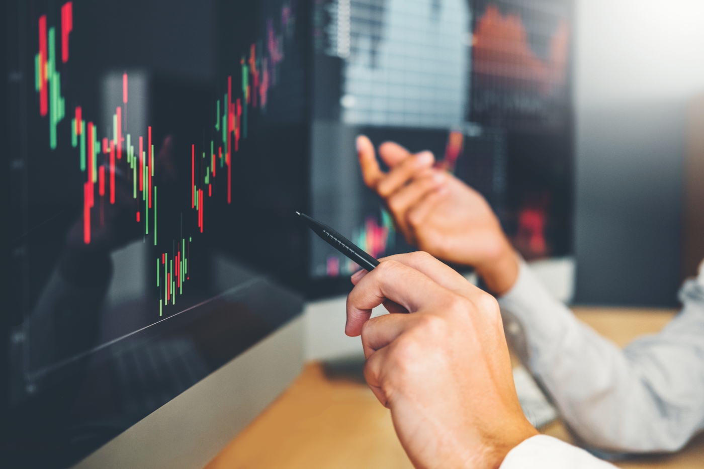 3 Stocks Seeing Midweek Analyst Attention
