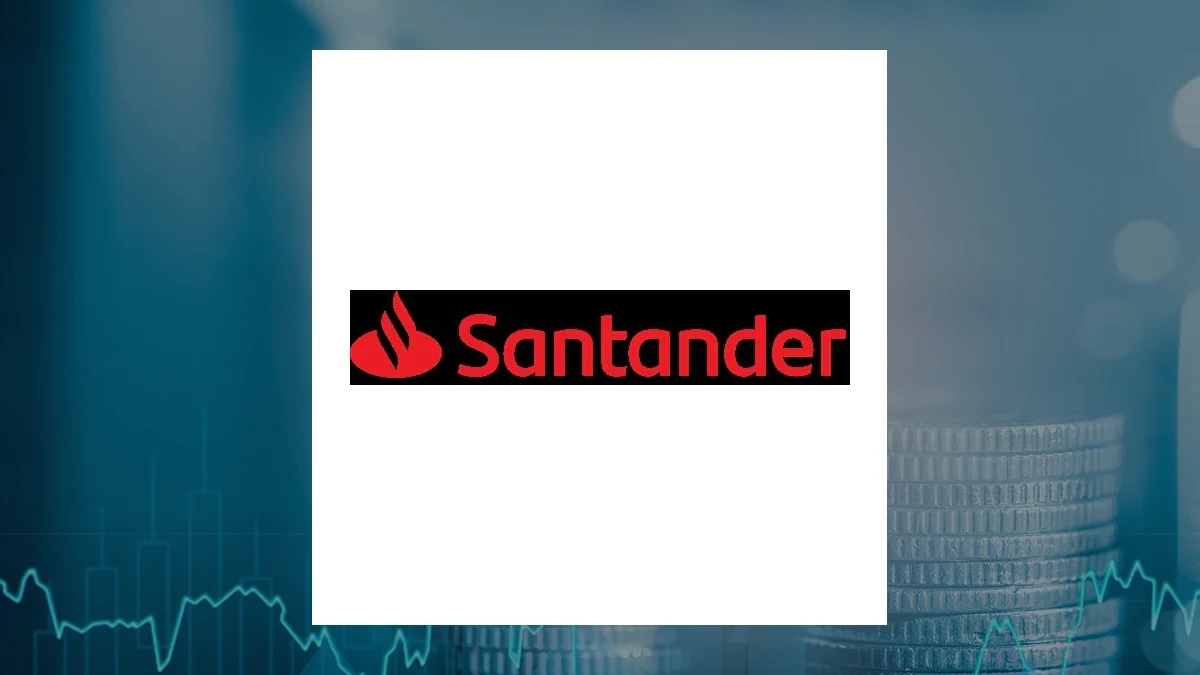 Banco Santander Chile (NYSE:BSAC) & Zions Bancorporation, N.A. (NASDAQ:ZION) Head-To-Head Review