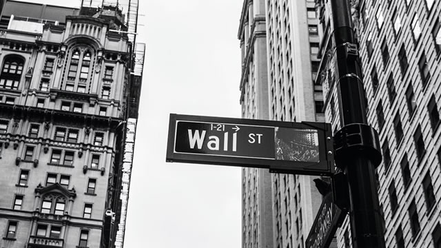 Non-Farm Payrolls For March Large Beat On Expectations; Markets Closed For Good Friday