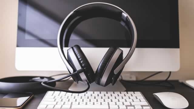 Plug Power, Inc. (PLUG) Is a Trending Stock: Facts to Know Before Betting on It