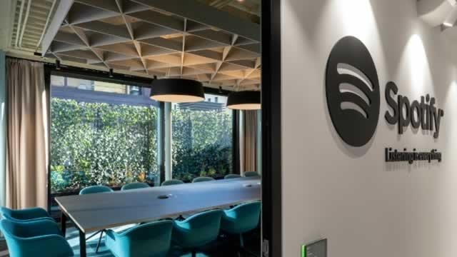 Spotify Won't Let Go of Joe Rogan, Podcast King Secures Another Multiyear Deal
