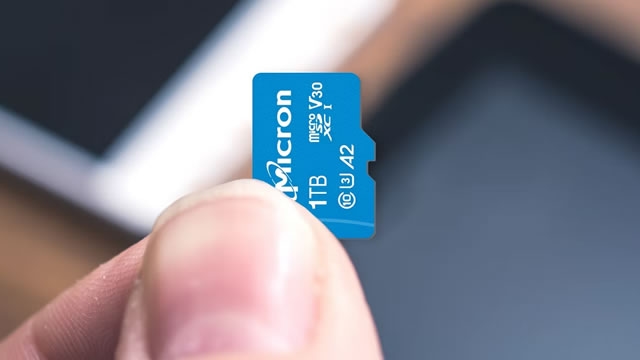Trading expert sets date when Micron (MU) stock will crash to $400