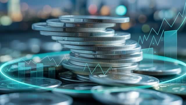 Upstart Jumps 6% as Its Own Macro Index Ticks Down; Synchrony Financial Holds Flat, OneMain Holdings Barely Budges