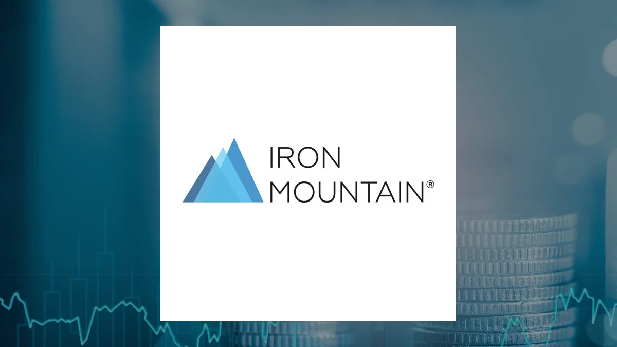 Venture Visionary Partners LLC Sells 17,699 Shares of Iron Mountain Incorporated $IRM